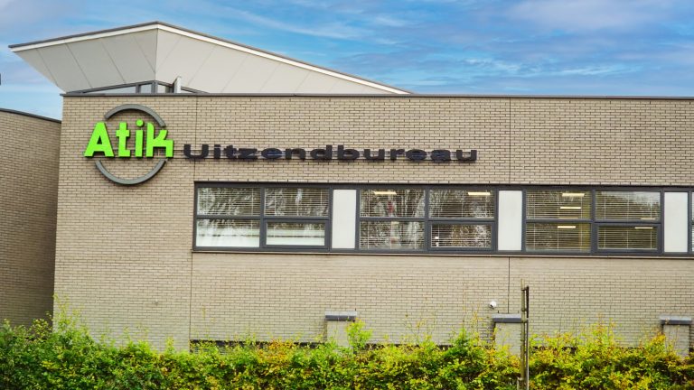Atik uitzendbureau gevelaanzicht